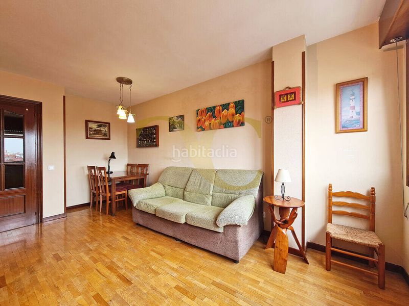 Foto ce0d1d2f-aca5-417c-a812-989443bc7953. Pis amb calefacció aparcament a El Natahoyo Gijón