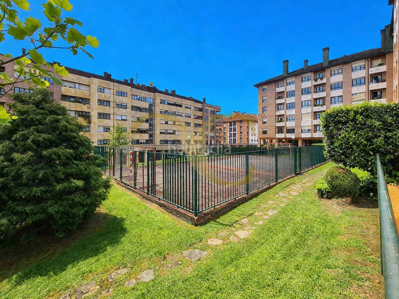 Foto 7538080c-6e0f-46a6-9806-6fcde63c89f0. Pis amb calefacció aparcament piscina a Viesques Gijón