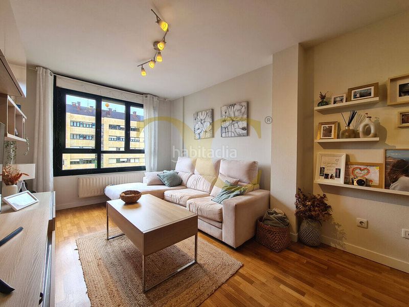 Foto 9142bac2-cebd-4d78-ba84-14686b88cb96. Pis amb calefacció aparcament piscina a Viesques Gijón