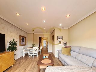 Dúplex  Calle de zaragoza. Amplio dúplex exterior con excelente orientación en gijón.