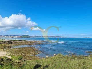 Casa a Somió. Exclusiva propiedad offmarket  primera línea de mar  gijón.