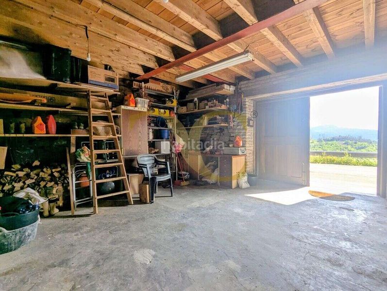 Foto 2b7d4b02-6504-4b82-b60d-e421dafc271d. Casa amb calefacció aparcament a Cabranes