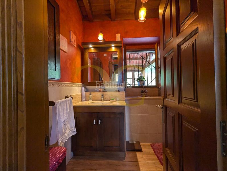 Foto 610959f4-d702-4546-a26c-ea8e3a3790f5. Casa amb calefacció aparcament a Cabranes