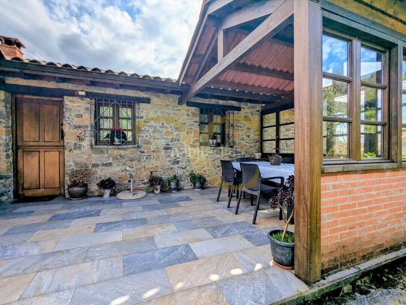 Foto 83e2fc28-d2e0-4934-ac01-81b635f98249. Casa amb calefacció aparcament a Cabranes