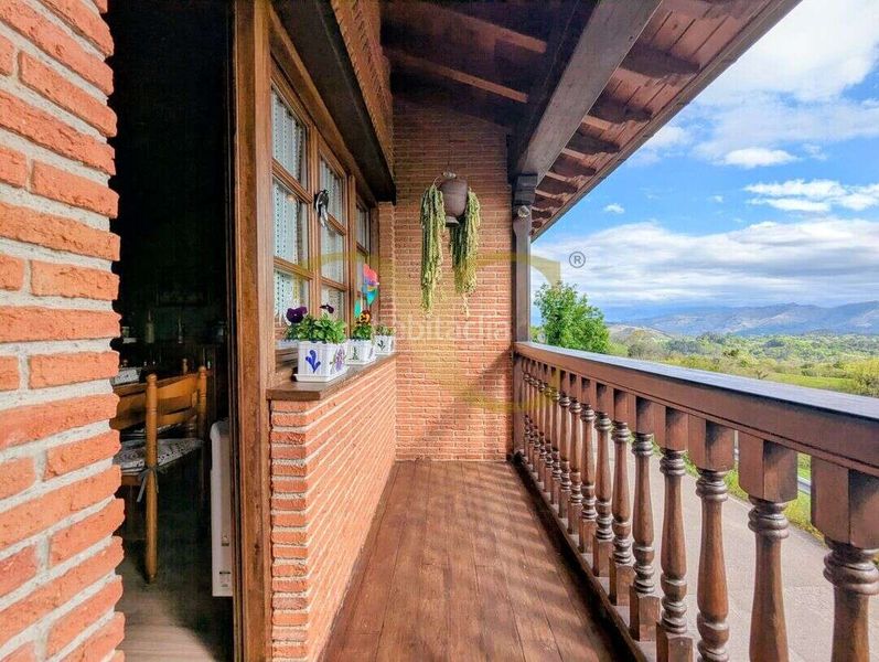 Foto 8817c315-c870-496e-a13b-2864653a75e7. Casa amb calefacció aparcament a Cabranes