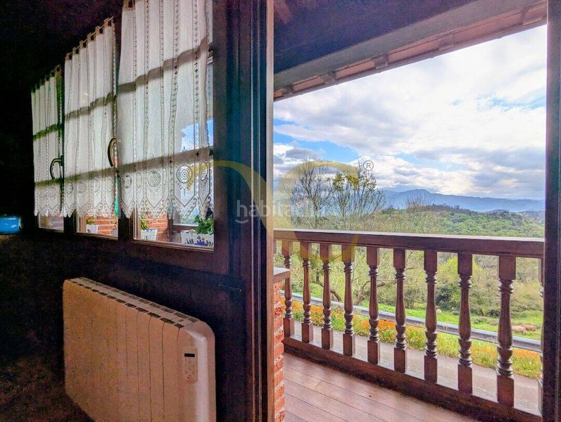 Foto 8bdc7fe0-c71b-43ae-9097-62eae62db7df. Casa amb calefacció aparcament a Cabranes