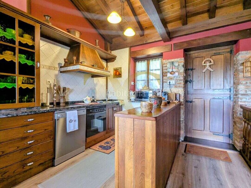 Foto dde2a77b-9533-472b-b5b8-cdc1bfc8aa7f. Casa amb calefacció aparcament a Cabranes