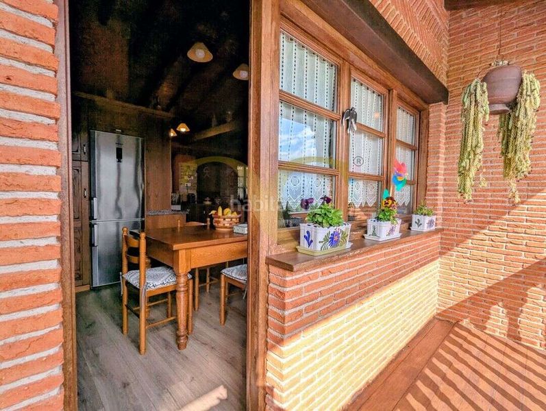 Foto eb3ec431-ec44-4c3d-8f5b-ae66ccf1cbc6. Casa amb calefacció aparcament a Cabranes