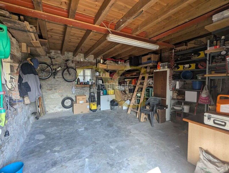 Foto ecd5508c-82df-406b-9597-e96a8884fb6b. Casa amb calefacció aparcament a Cabranes