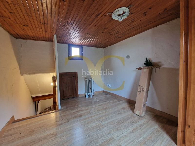 Foto 70454604-8e08-4532-90ea-f76f2f37ff2a. Casa amb calefacció a Pría-Nueva-Hontoria-Naves Llanes