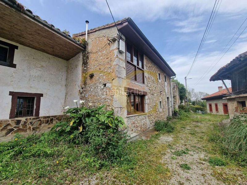 Foto da658f18-b249-4713-8f13-c992faa3eb79. Casa amb calefacció a Pría-Nueva-Hontoria-Naves Llanes