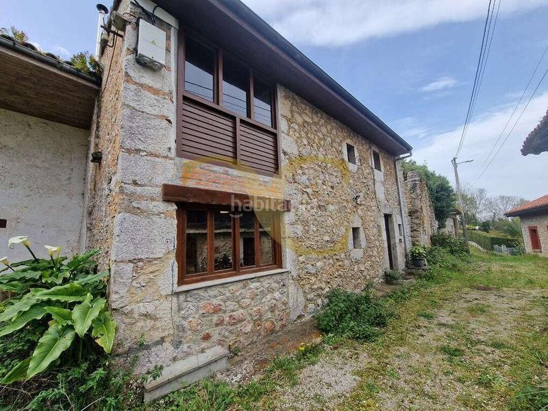 Foto ea488e30-4636-4de2-9bd6-0d2c2817e740. Casa amb calefacció a Pría-Nueva-Hontoria-Naves Llanes