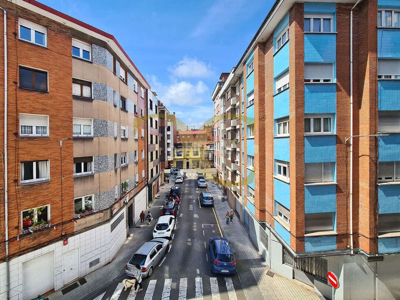 Foto 3f15f7d2-7daf-4543-b3b1-311d3b88f4d0. Pis amb calefacció a Llano Gijón