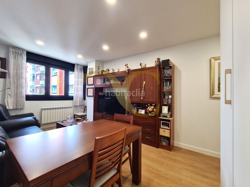 Foto 62fc746d-b41b-4a1c-b60f-ea4cb1e29570. Pis amb calefacció a Llano Gijón