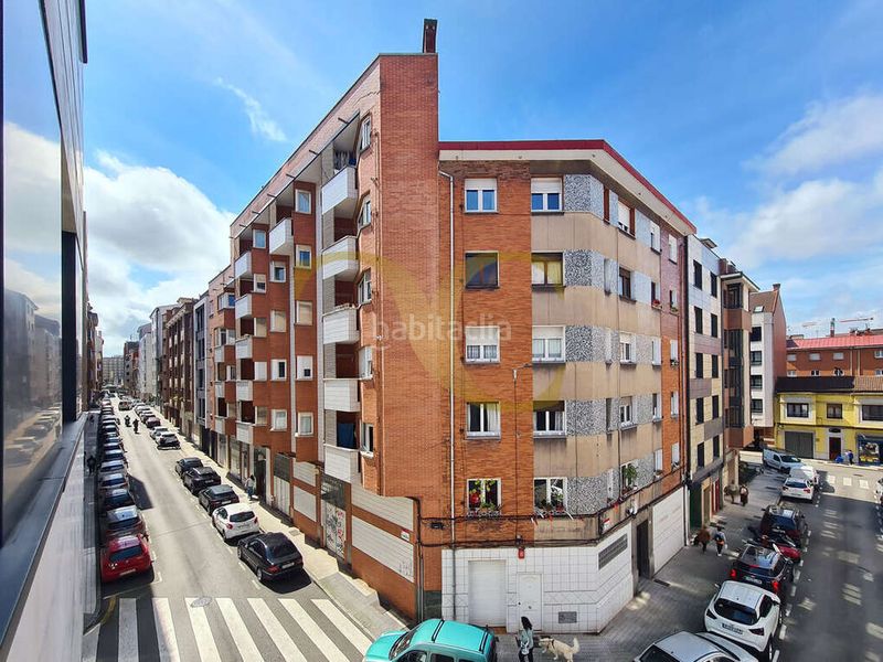 Foto b28e36a0-78d4-469f-9d9c-f42165713ef3. Pis amb calefacció a Llano Gijón