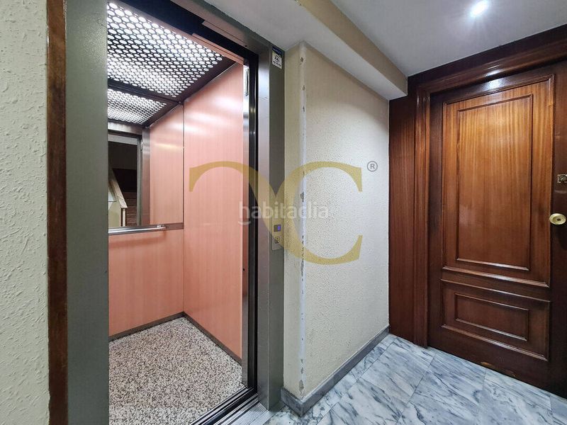 Foto ce8b9871-e1e8-4d38-8701-706c1550e6c7. Pis amb calefacció aparcament a El Cristo Oviedo