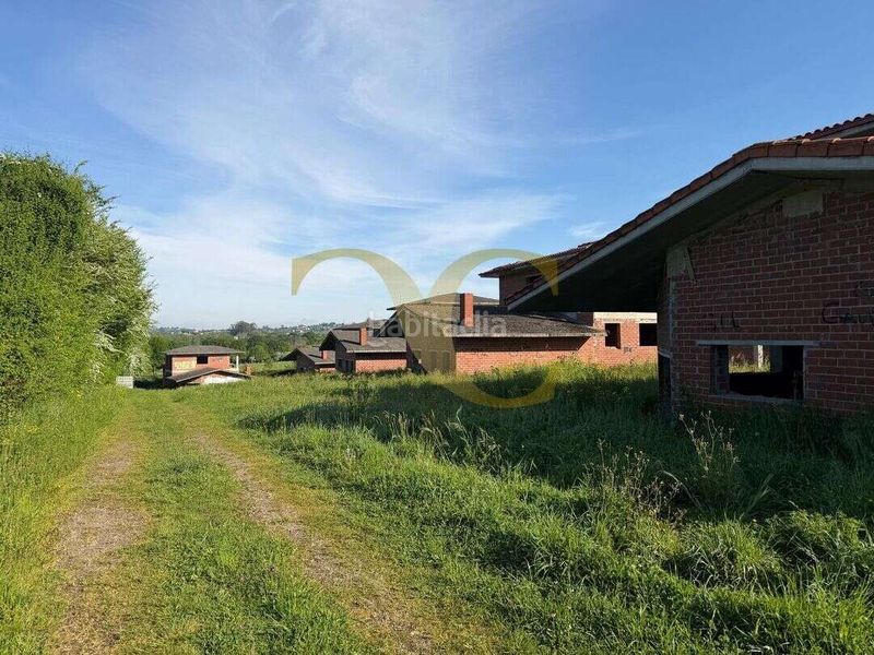 Foto f61ee09a-60d6-43e1-8685-df6f4a934113. Xalet amb aparcament a Parroquias Norte Siero