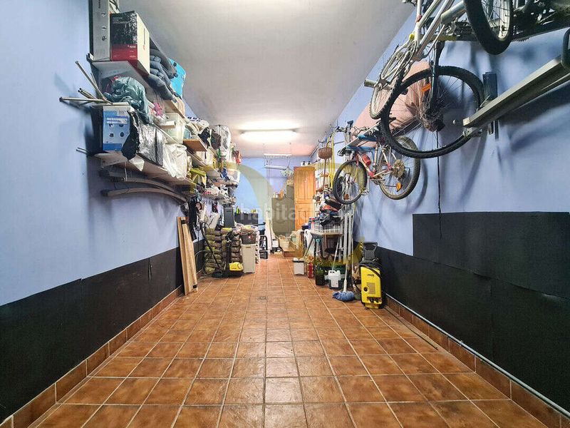 Foto a2b5d10d-1c35-4eda-9df4-1d0f90b347d7. Casa amb calefacció aparcament piscina a Noreña