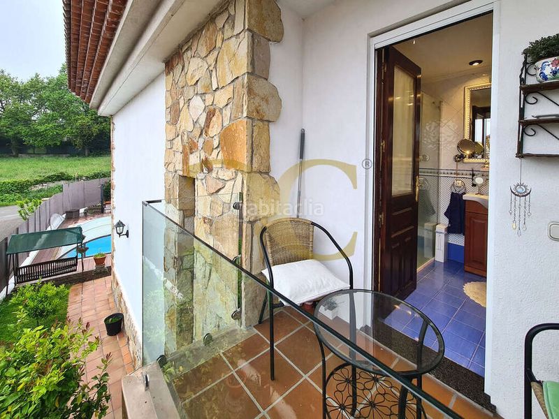 Foto d42c2480-3c63-4708-b1cb-810184705510. Casa amb calefacció aparcament piscina a Noreña