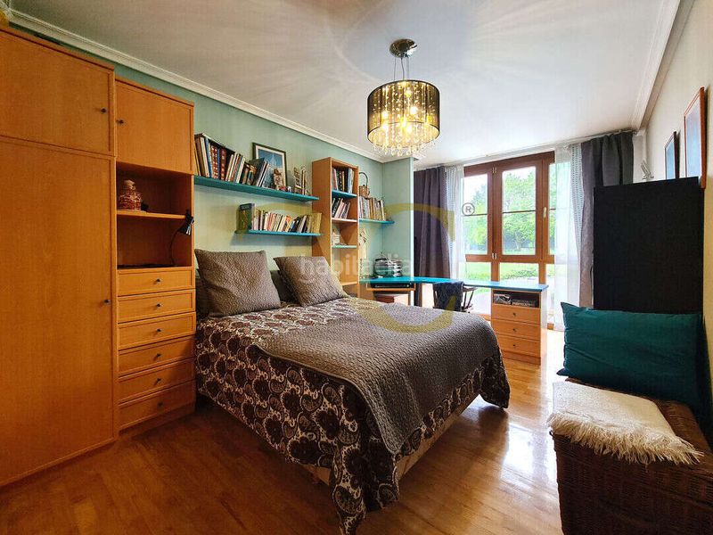 Foto eb24acd2-15ba-430b-bab9-c336fc4e7271. Casa amb calefacció aparcament piscina a Noreña