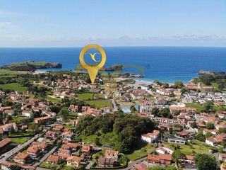 Casa a Celoriu 0. Exclusiva pareado con jardín y vistas al mar a 200 metros de la