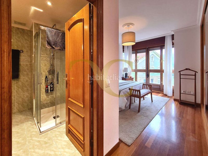Foto e740a9b4-385a-4907-b9aa-3d1f7a95df42. Casa amb calefacció aparcament a La Guía Gijón