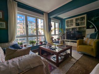 Pis  Calle doctor aquilino hurlé. Oportunidad en segunda línea de playa de gijón.