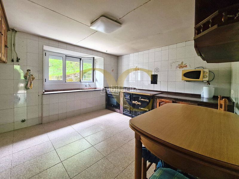 Foto 500f005e-2496-42da-a0b6-867545f1085d. Casa a Coaña