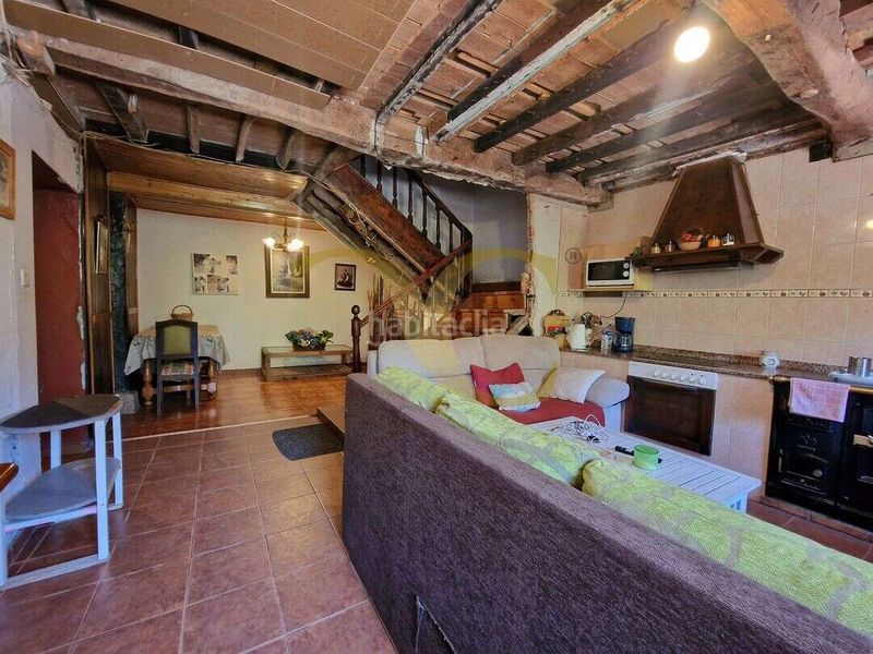 Foto 28661c6e-64cd-48d0-8cad-e296ac831df3. Casa a Cué-San Roque-Andrín Llanes