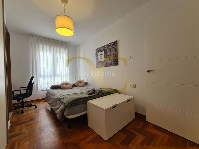 Foto 45d68d17-ae01-4437-9d4a-3dbc3b263fc1. Pis amb calefacció aparcament a El Postigo Oviedo