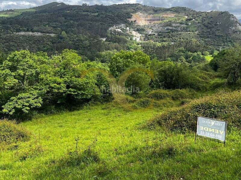 Foto 7585d354-62bd-4528-9854-72c8d0c70462. Finca rústica a Ribadedeva