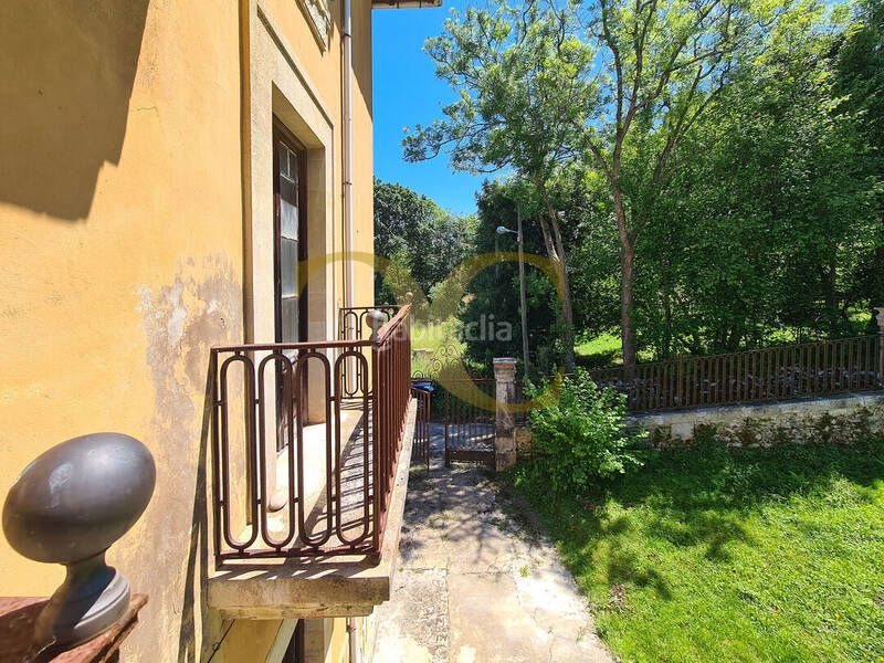 Foto 0a4320bb-475d-4175-8701-64c1692db80d. Casa amb aparcament a Vidiago-Pendueles-Tresgrandras Llanes