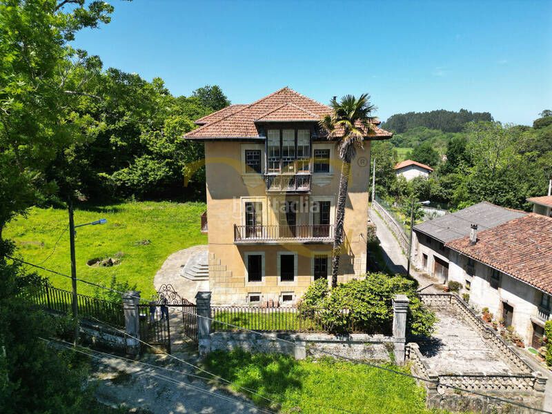 Foto 38db43c3-1708-4006-a47c-47d0ff7cc604. Casa amb aparcament a Vidiago-Pendueles-Tresgrandras Llanes