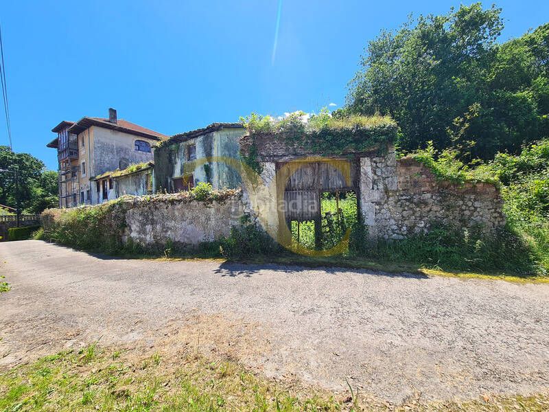 Foto 504b29a0-99d6-4c12-9e06-7d9dd4ccb605. Casa amb aparcament a Vidiago-Pendueles-Tresgrandras Llanes
