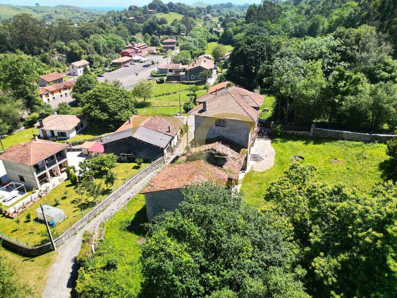 Foto 80aa5256-6704-4f56-8411-17ca5c129ac2. Casa amb aparcament a Vidiago-Pendueles-Tresgrandras Llanes