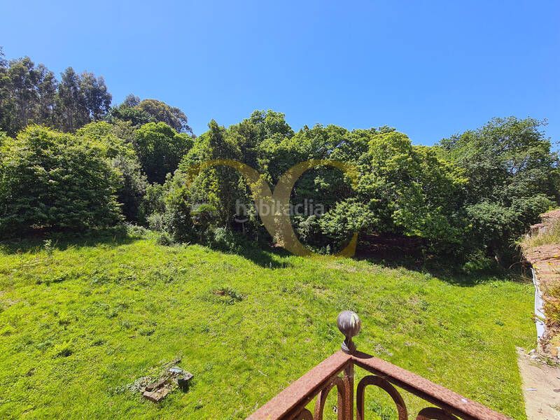 Foto f86a0a2a-bd77-45fc-9ac4-ca0f8968025b. Casa amb aparcament a Vidiago-Pendueles-Tresgrandras Llanes