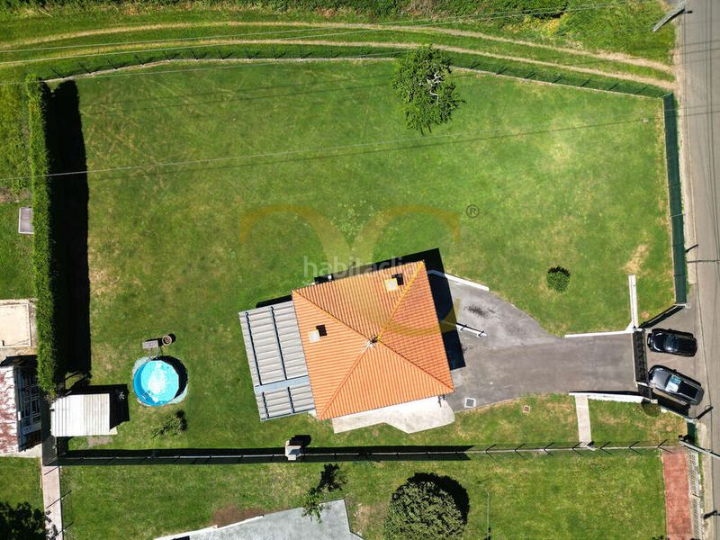 Foto 4fd64b76-64af-4acc-9a87-3c937d79fbb2. Casa amb calefacció aparcament piscina a Roces Gijón