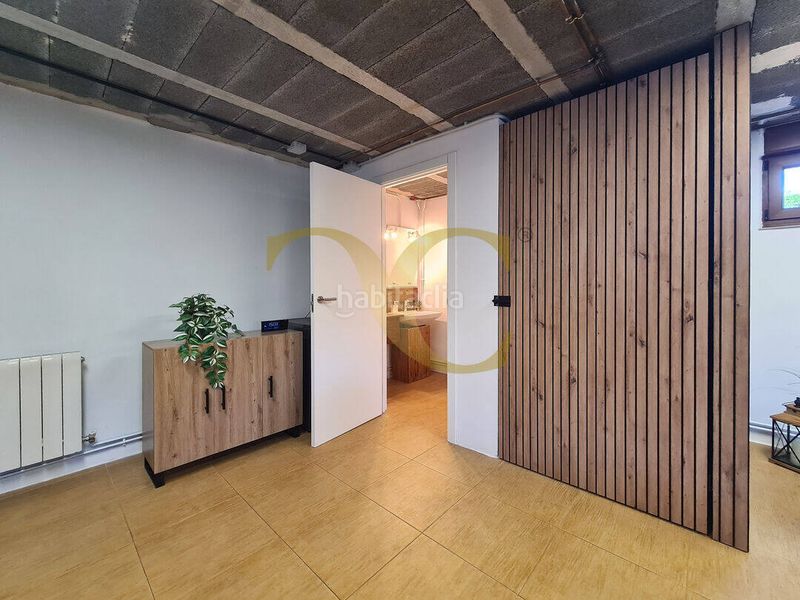 Foto b4eef136-846d-4076-8b8b-218005ae036c. Casa amb calefacció aparcament piscina a Roces Gijón
