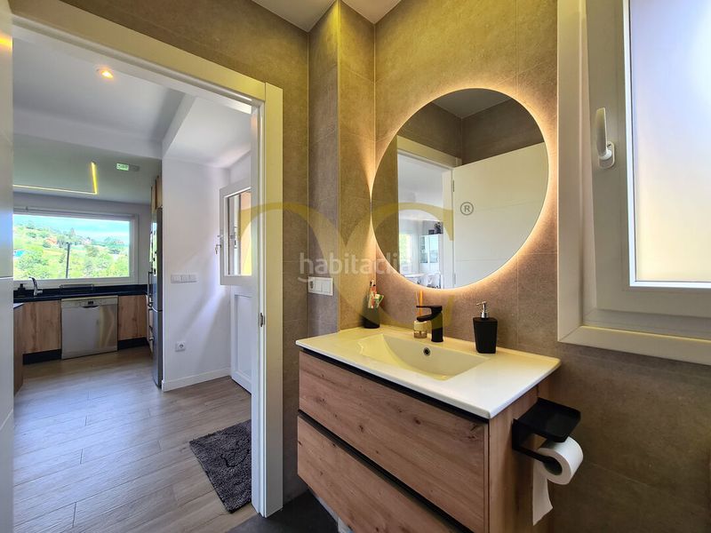 Foto aa163f03-bbc2-4bd2-bb28-8022f5c113dd. Casa amb calefacció a Leorio Gijón