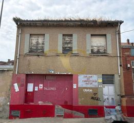 Edifici  Calle peña. Edificio independiente con vivienda y almacén en jovenatahoyo, g