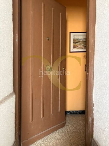 Foto f804a6ec-e511-419e-96c7-c78a61c88547. Edifici a El Natahoyo Gijón