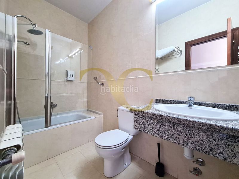 Foto 8fb50e54-9fa8-456a-a1bb-b059fe32882a. Edifici a Candamo