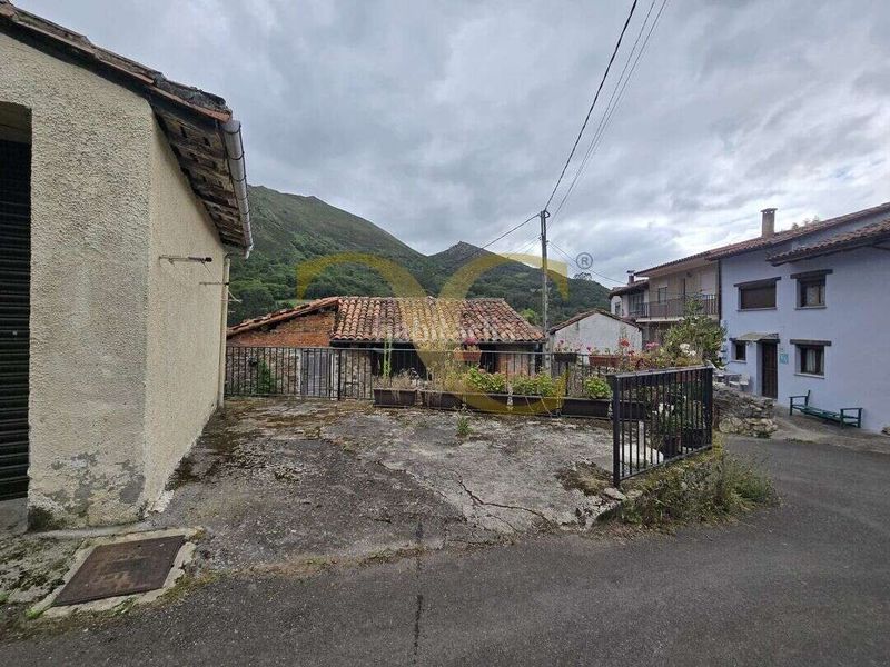 Foto 12c6fb83-6a01-486a-aa11-3d471977ec00. Casa amb calefacció aparcament a Vibaña-Ardisana-Caldueño Llanes