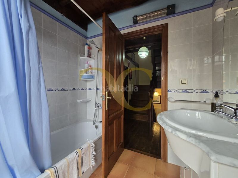 Foto 2a1080d4-00c0-46fc-b842-11d9dbf57b21. Casa amb calefacció aparcament a Vibaña-Ardisana-Caldueño Llanes