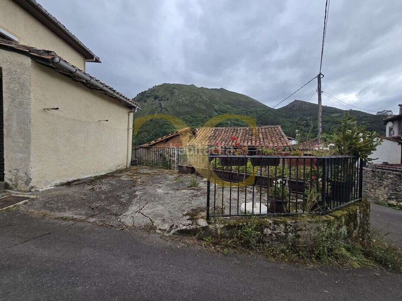 Foto 9240a3fc-c2a1-4b97-b680-47be7b572fce. Casa amb calefacció aparcament a Vibaña-Ardisana-Caldueño Llanes