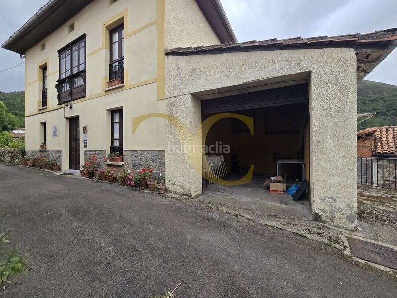Foto b7adfcbb-413c-441d-a223-a6895449c5be. Casa amb calefacció aparcament a Vibaña-Ardisana-Caldueño Llanes