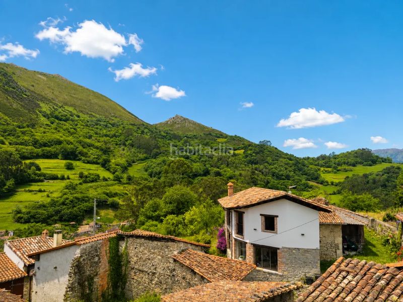Foto bd5c71fe-922c-4aec-a41f-a93fb33eb852. Casa amb calefacció aparcament a Vibaña-Ardisana-Caldueño Llanes