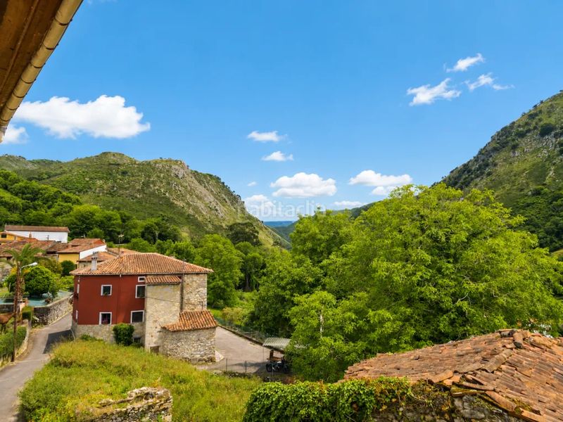 Foto f80a3f04-bbe0-46f0-b27d-f0a78763516c. Casa amb calefacció aparcament a Vibaña-Ardisana-Caldueño Llanes