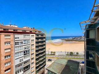 Pis  Calle doctor aquilino hurlé. Décimo piso con vistas al mar en la arena.