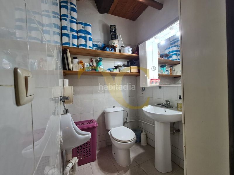 Foto a8ff36ba-3cbb-4711-9e8e-b34b5e27076e. Edificio in Peñamellera Alta